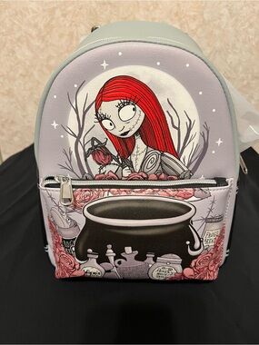 Red-Haired Character Graphic Mini Backpack in Light Gray
